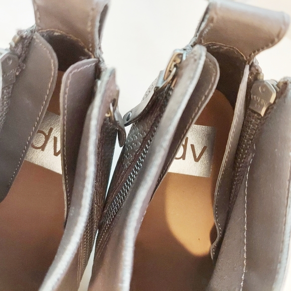 DV Booties - Picture 7 of 8